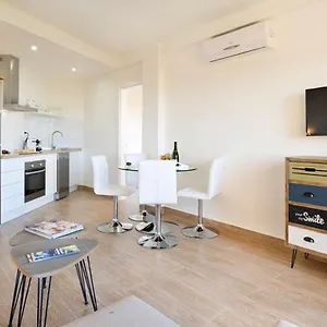 apartment-club-playa-flores-torremolinos.hotelsinnerja.org/